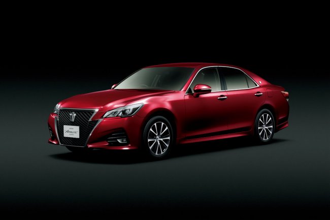 Бесштыревые доводчики дверей для Toyota Crown 2008-2025г